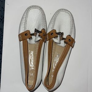 Venettini Girls leather Mocassins